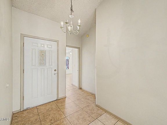 4th image of 818 W ORAIBI Drive
