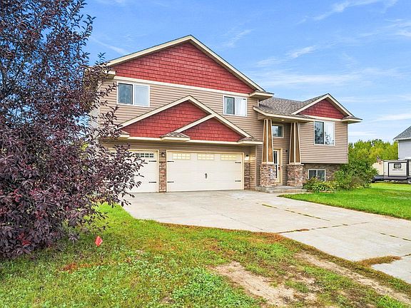3rd image of 37960 Gerald Ave