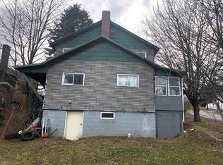 1301 Lloyd St, Nanty Glo, PA