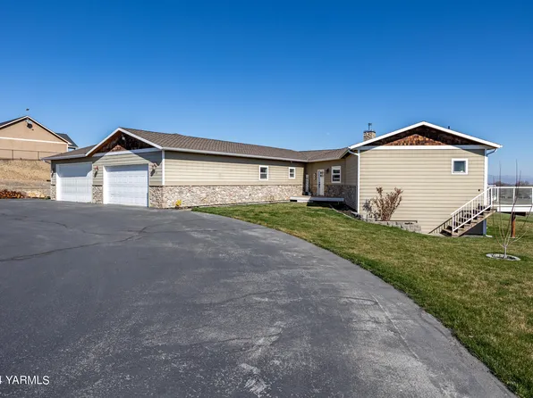 915 S 101st Ave, Yakima, WA 98908