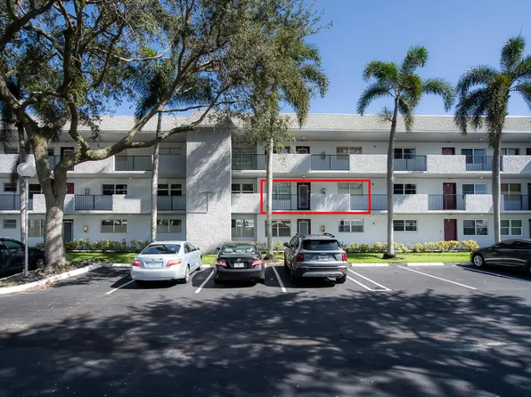 8305 NW 61ST Street #C211, Tamarac, FL 33321