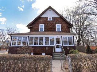 104 Beach Ave, Warwick, RI 02889