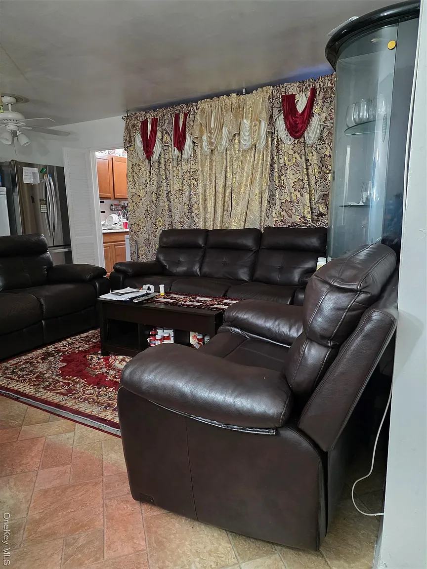 2661 Marion Ave #1H photo 1