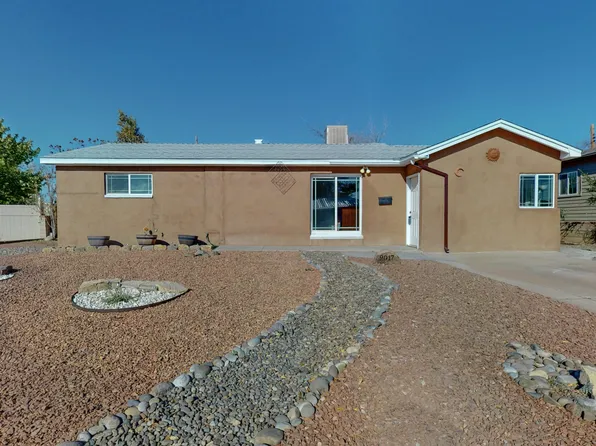 9017 Phoenix Ave NE, Albuquerque, NM 87112