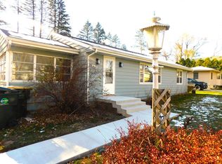 1723 Pheasant Ave, Twin Lakes, WI 53181