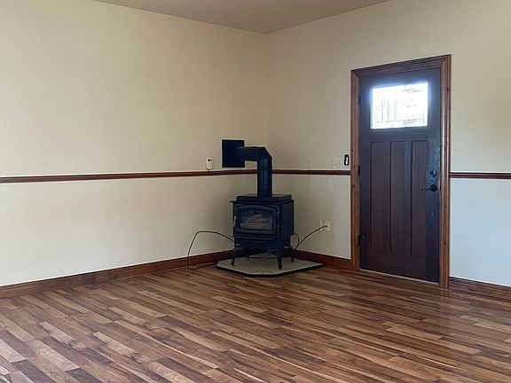 Gas fireplace