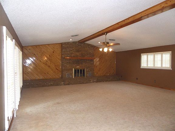 4th image of 1203 Avenue K