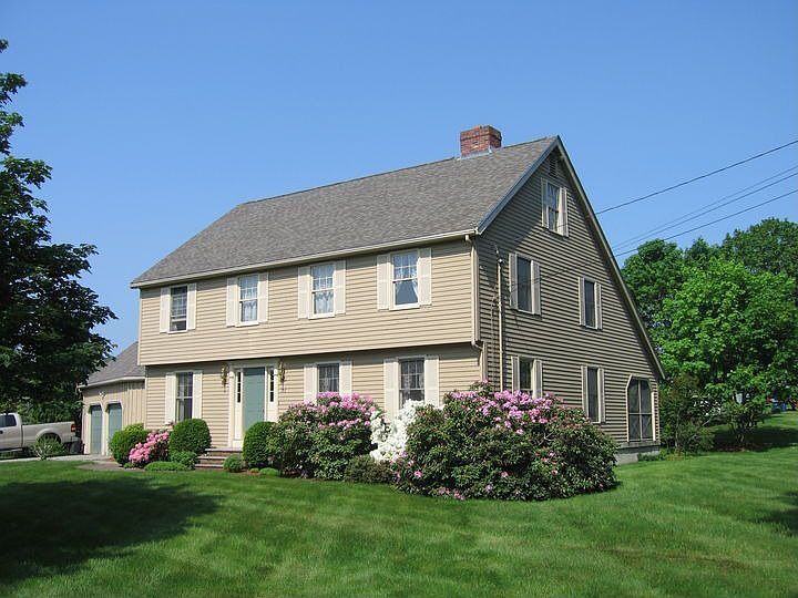 2nd image of 126 Tyler St