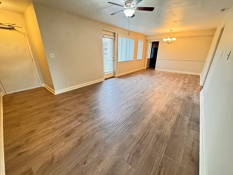 1630 J St #304 — Photo 8