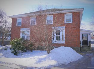 31 Oliver St, Bath, ME 04530