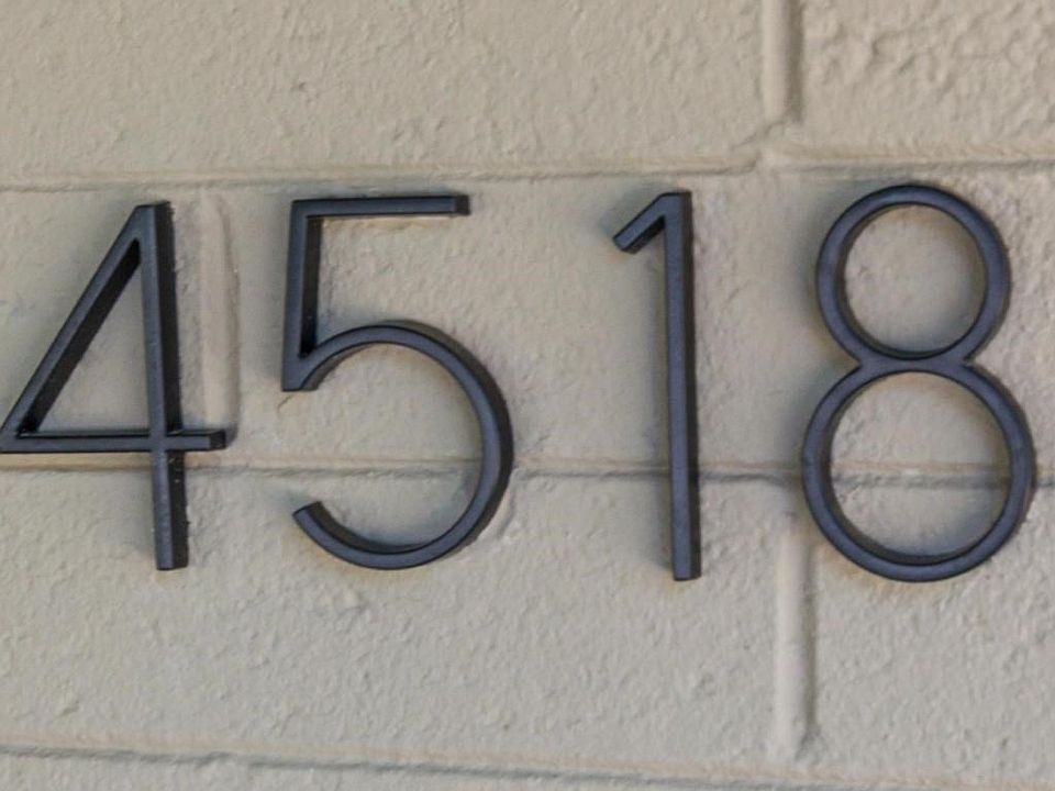 D231E161-84C3-43C8-868E-D2BF2D6DB99D