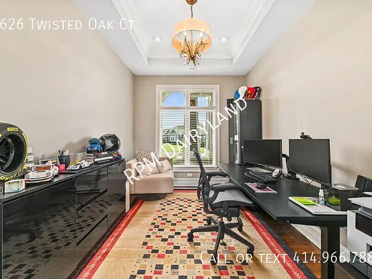 1626 Twisted Oak Ct — Photo 27