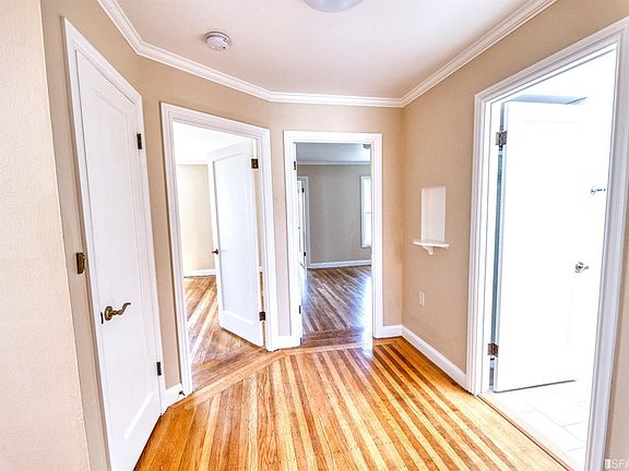 2nd image of 1651 47th Ave