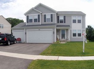 740 Kennedy Dr, Antioch, IL 60002