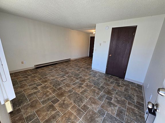 4th image of 411 E Sinto Ave #202