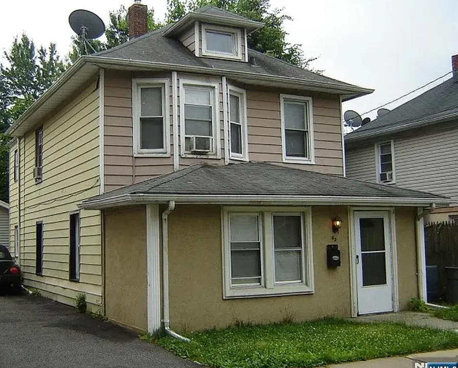 63 Niehaus Ave