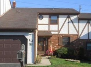 13 Chesterfield Way, Sayreville, NJ 08872