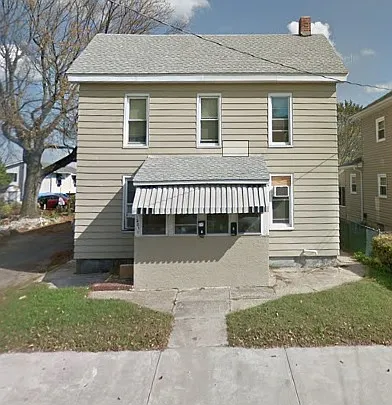 N. Commerce Street 1201 - Unit B — Photo 1