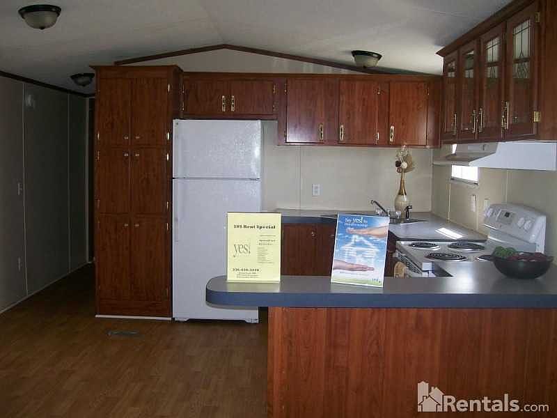 1st image of 183 Silver Birch Cir