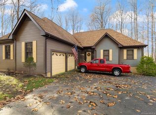 223 Fishing Brook Rd, Westbrook, CT 06498