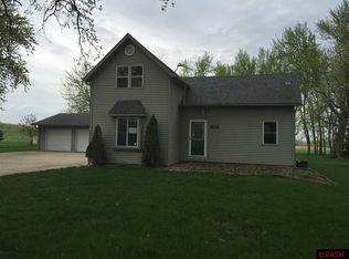 302 Main St W, Clarks Grove, MN 56016