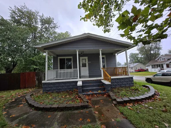 1926 Oakland Ave, Evansville, IN 47711