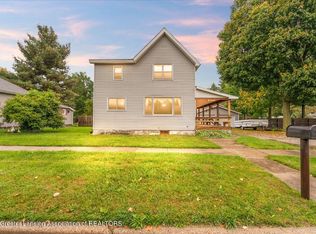 312 W Shaw St, Charlotte, MI