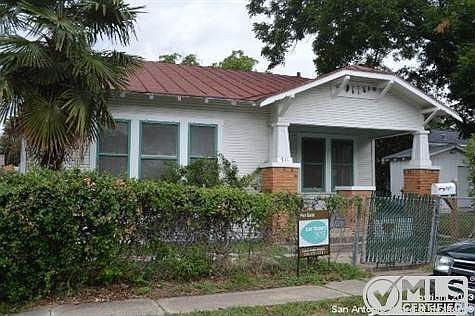 1st image of 711 Matagorda St