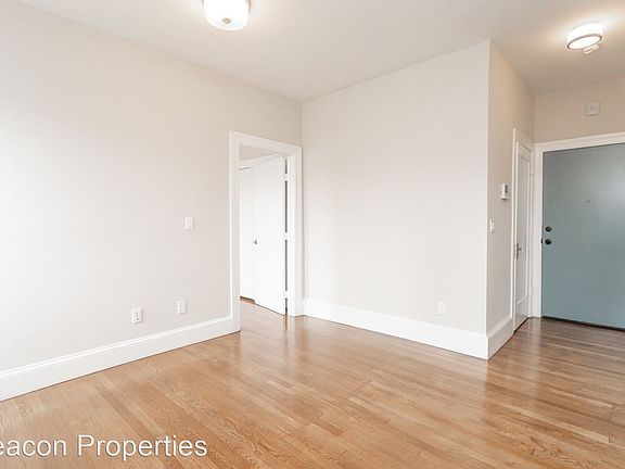4th image of 1244 2nd Ave #203