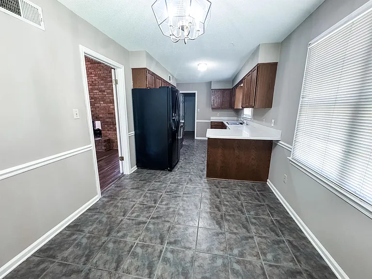 510 Autumn Run Dr — Photo 5