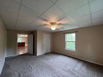 160 Cedarwood Ave — Photo 14