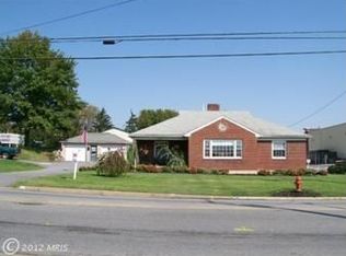335 W Baltimore St, Greencastle, PA 17225