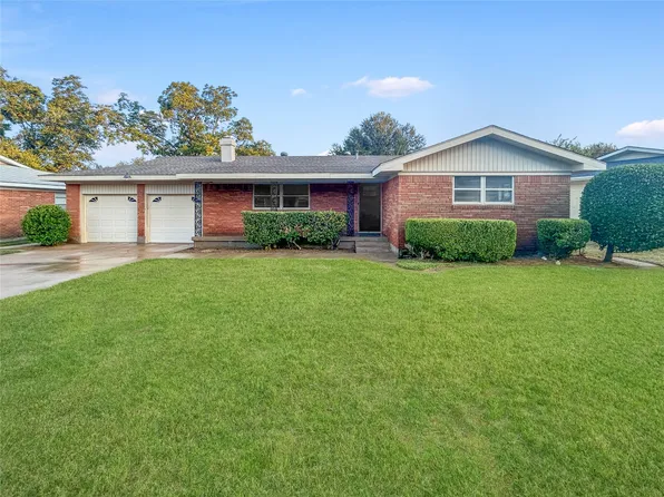 404 Patricia Rd, Hurst, TX 76053