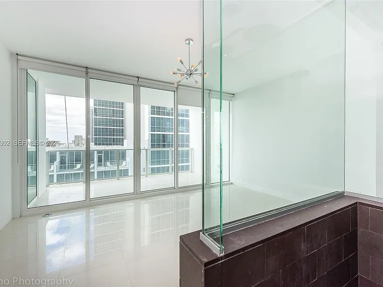 1040 Biscayne Blvd #1205 — Photo 16