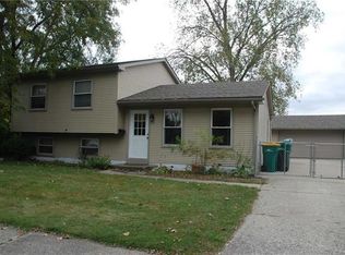 15915 Elm Ct, Romulus, MI 48174