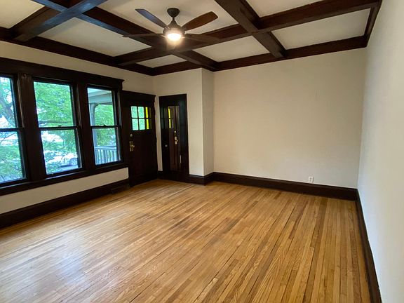 2nd image of 38 Anderson Pl #4
