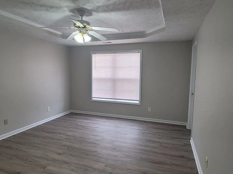 7404 Shillinglaw Cir — Photo 12