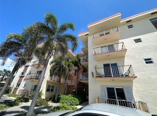 1747 Rodman St APT 205, Hollywood, FL 33020