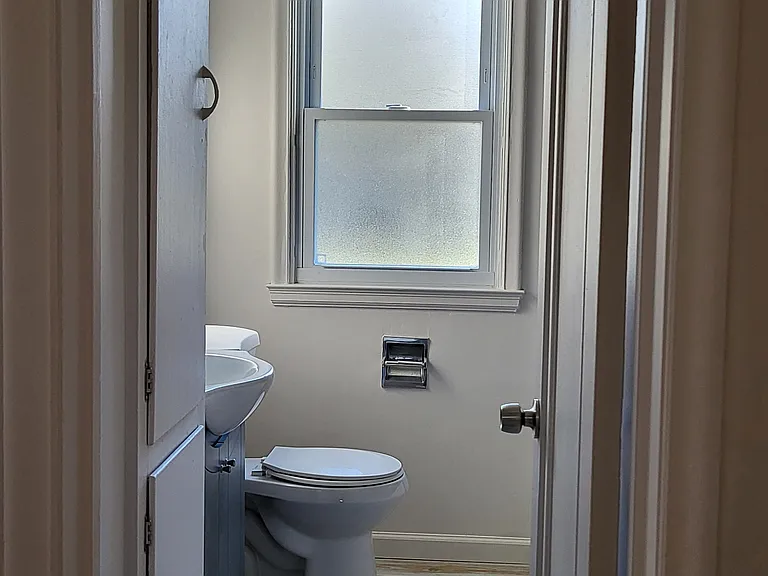 Bathroom 1 of 3