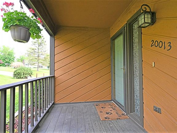 4th image of 20013 Ravenda Dr Lot 1906 & 190