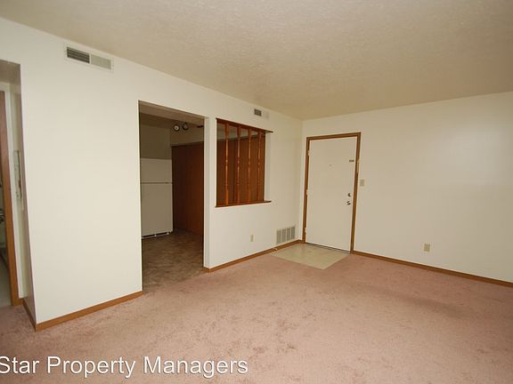 3rd image of 427 S Silverwood Ln APT 6