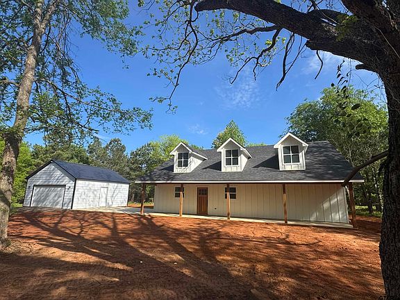 3rd image of 21070 County Road 4147