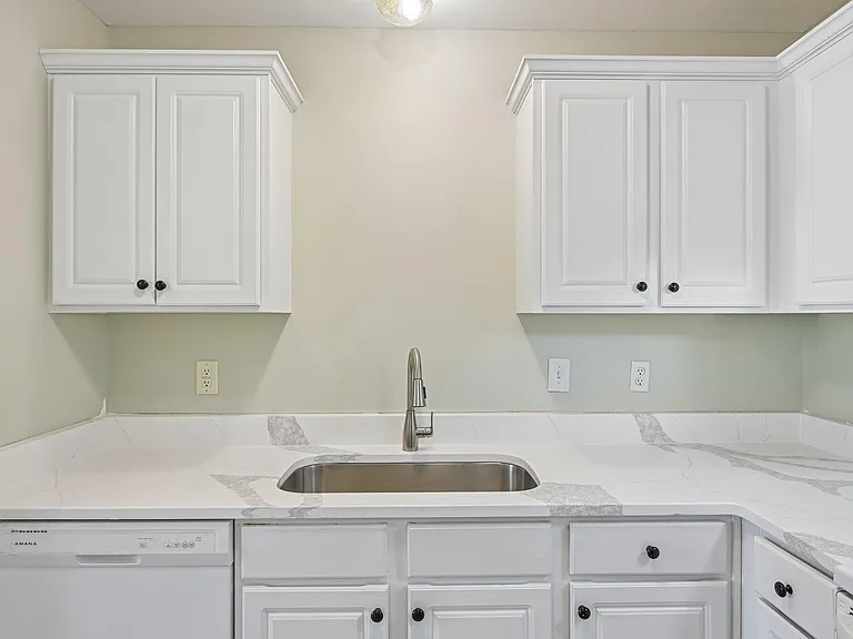 278 S Raleigh St — Photo 11