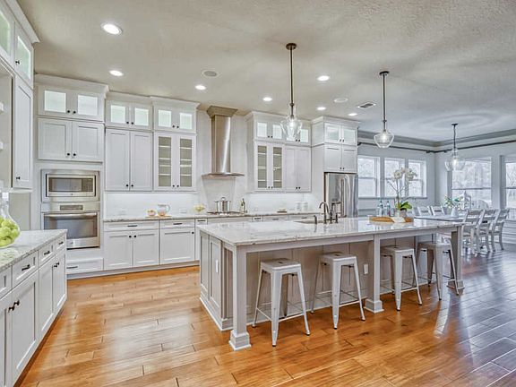 2nd image of 74 Spanish Creek Dr