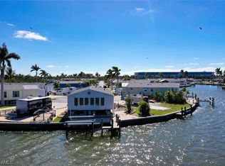 88 Blackbeard Way, Fort Myers Beach, FL 33931