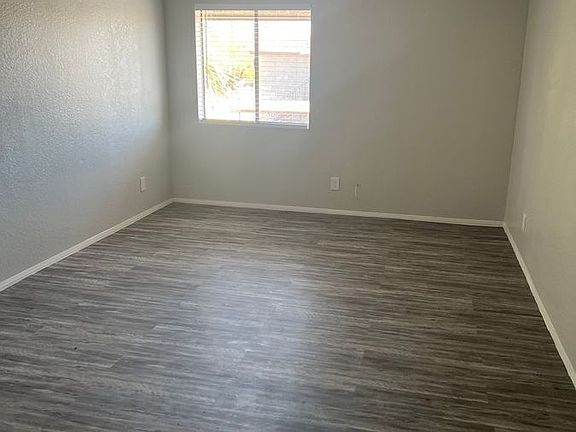 3rd image of 4416 N 35th Ave APT 208
