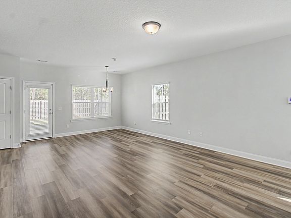3rd image of 1257 Grayson Ave