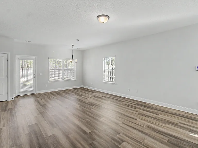 1257 Grayson Ave — Photo 3