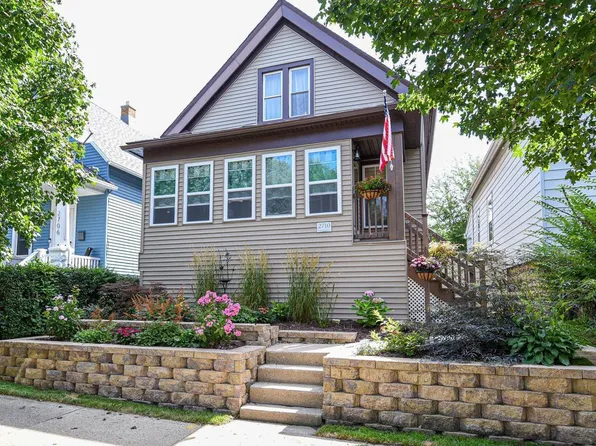 2710 South Greeley STREET, Milwaukee, WI 53207