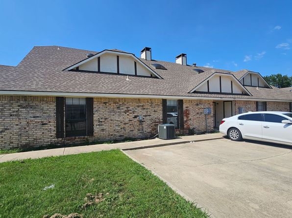 544 E Windsor Dr